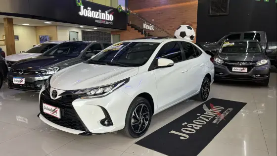 TOYOTA YARIS 1.5 16V FLEX SEDAN XLS CONNECT MULTIDRIVE TOYOTA YARIS 1.5 16V FLEX SEDAN XLS CONNECT MULTIDRIVE