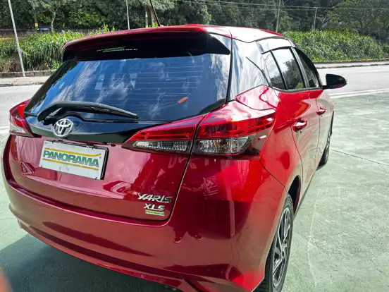 TOYOTA-YARIS-2022