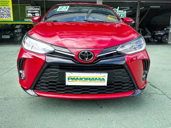 TOYOTA-YARIS-2022