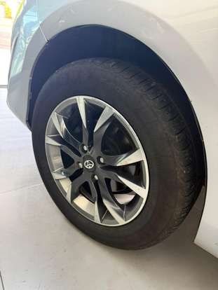 TOYOTA-YARIS-2018