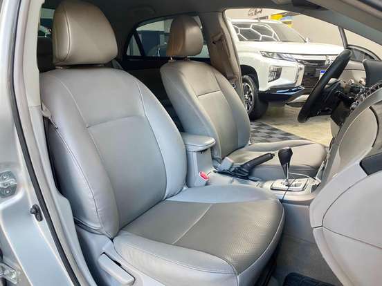 TOYOTA-COROLLA-2.0 XEI 16V FLEX 4P AUTOMÁTICO TOYOTA-COROLLA-2013