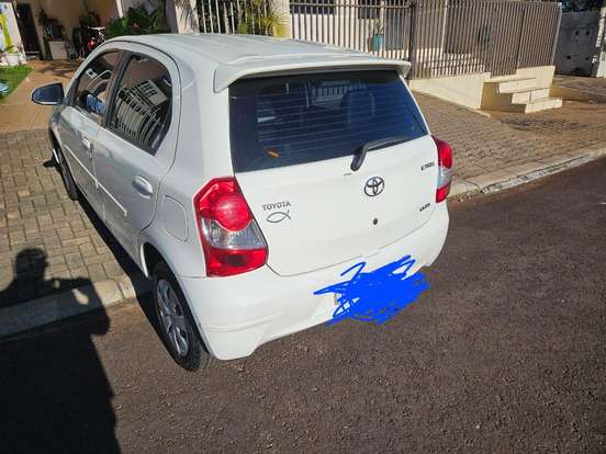 TOYOTA-ETIOS-2016