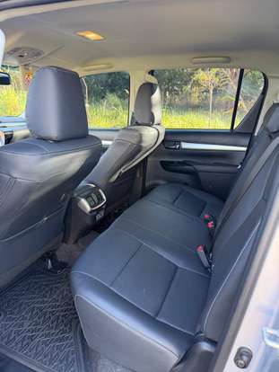 TOYOTA-HILUX-2025