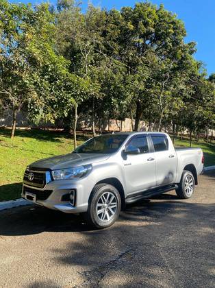 TOYOTA HILUX 2.8 SRV 4X4 CD 16V DIESEL 4P AUTOMÁTICO