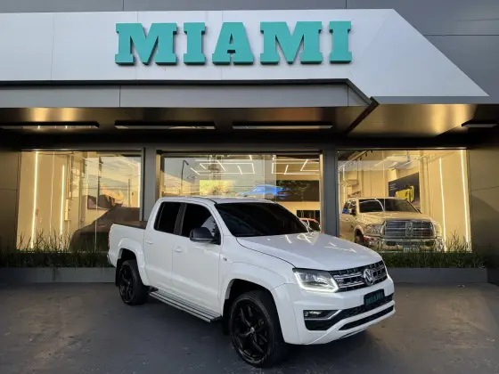 VOLKSWAGEN AMAROK 3.0 V6 TDI DIESEL HIGHLINE CD 4MOTION AUTOMÁTICO VOLKSWAGEN AMAROK 3.0 V6 TDI DIESEL HIGHLINE CD 4MOTION AUTOMÁTICO