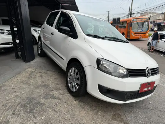VOLKSWAGEN FOX 1.0 MI 8V FLEX 4P MANUAL VOLKSWAGEN FOX 1.0 MI 8V FLEX 4P MANUAL