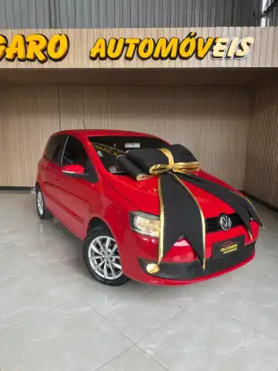 VOLKSWAGEN-FOX-2014