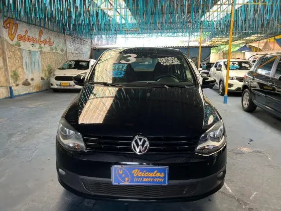 VOLKSWAGEN FOX 1.0 MI TREND 8V FLEX 4P MANUAL VOLKSWAGEN FOX 1.0 MI TREND 8V FLEX 4P MANUAL