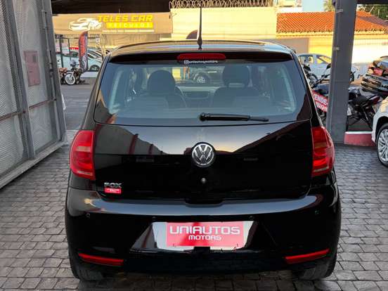 VOLKSWAGEN-FOX-1.0 MI 8V FLEX 4P MANUAL VOLKSWAGEN-FOX-2010
