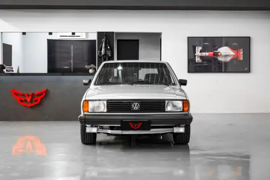 VOLKSWAGEN-GOL-1984