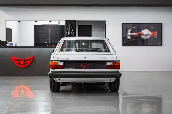 VOLKSWAGEN-GOL-1984