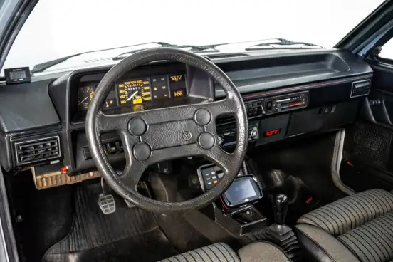 VOLKSWAGEN-GOL-1.8 GT 8V ÁLCOOL 2P MANUAL VOLKSWAGEN-GOL-1984