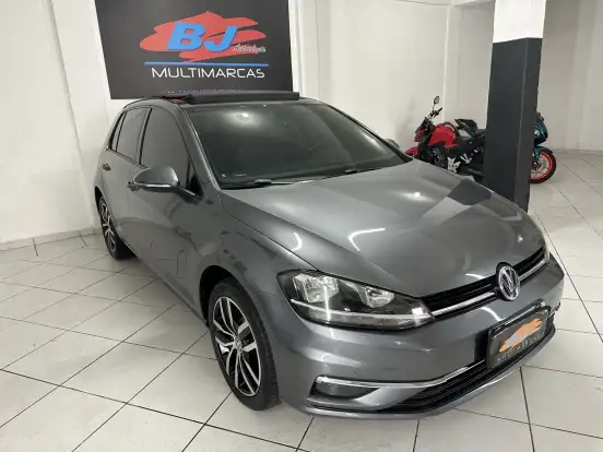 VOLKSWAGEN-GOLF-2017