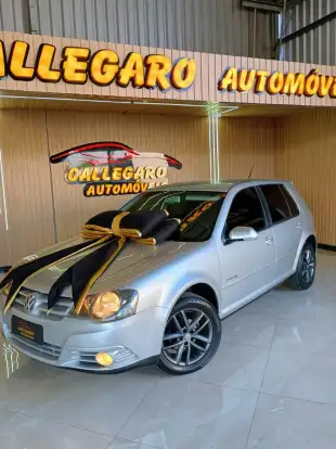 VOLKSWAGEN-GOLF-2009