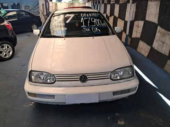 VOLKSWAGEN GOLF 2.0 MI GLX 8V GASOLINA 4P MANUAL VOLKSWAGEN GOLF 2.0 MI GLX 8V GASOLINA 4P MANUAL