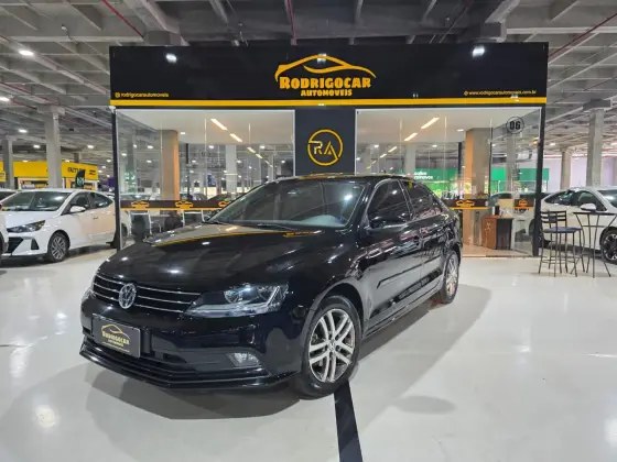 VOLKSWAGEN JETTA 1.4 16V TSI COMFORTLINE GASOLINA 4P TIPTRONIC