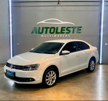 VOLKSWAGEN JETTA 2.0 COMFORTLINE FLEX 4P TIPTRONIC VOLKSWAGEN JETTA 2.0 COMFORTLINE FLEX 4P TIPTRONIC