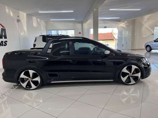 VOLKSWAGEN-SAVEIRO-2015