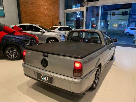 VOLKSWAGEN-SAVEIRO-1.8 MI CS 8V GASOLINA 2P MANUAL G.III VOLKSWAGEN-SAVEIRO-2001