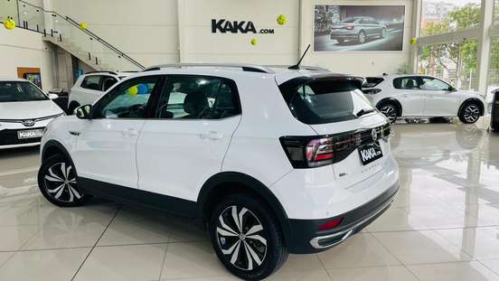 VOLKSWAGEN-T-CROSS-2021