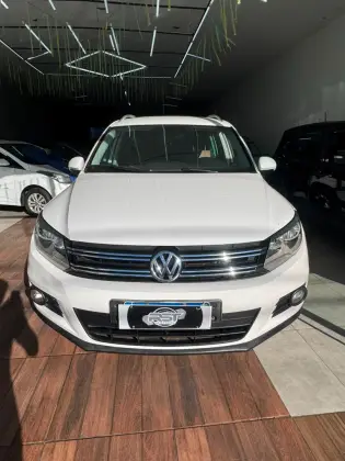 VOLKSWAGEN TIGUAN 2.0 TSI 16V TURBO GASOLINA 4P TIPTRONIC VOLKSWAGEN TIGUAN 2.0 TSI 16V TURBO GASOLINA 4P TIPTRONIC