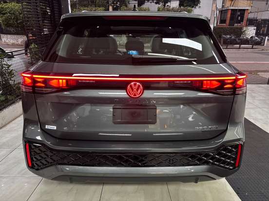 VOLKSWAGEN-TIGUAN-2.0 350 TSI GASOLINA R-LINE 4MOTION AUTOMÁTICO VOLKSWAGEN-TIGUAN-2026