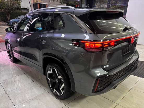 VOLKSWAGEN-TIGUAN-2026