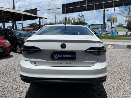 VOLKSWAGEN-VIRTUS-2023