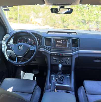 VOLKSWAGEN-AMAROK-2023