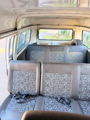 VOLKSWAGEN-KOMBI-2012
