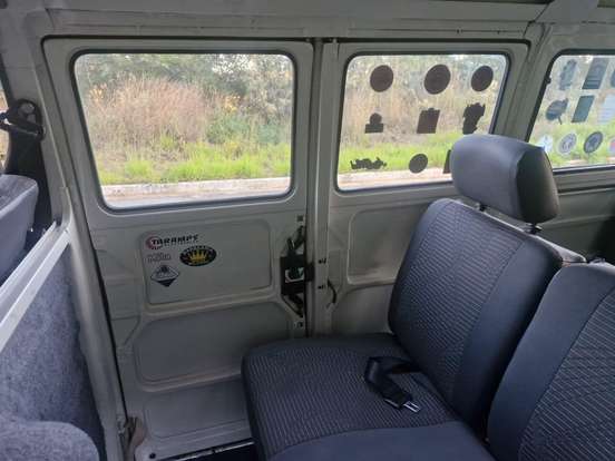 VOLKSWAGEN-KOMBI-1.6 STD 8V GASOLINA 3P MANUAL VOLKSWAGEN-KOMBI-1996