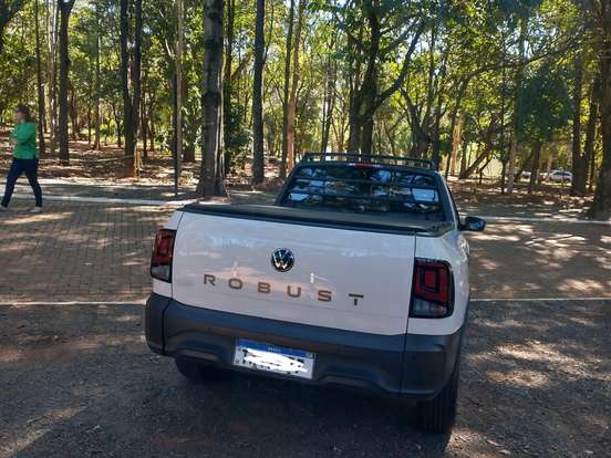 VOLKSWAGEN-SAVEIRO-1.6 MSI ROBUST CS 16V FLEX 2P MANUAL VOLKSWAGEN-SAVEIRO-2025