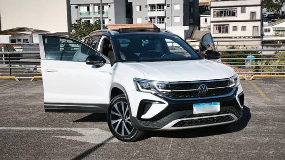 VOLKSWAGEN TAOS 1.4 250 TSI TOTAL FLEX HIGHLINE AUTOMÁTICO