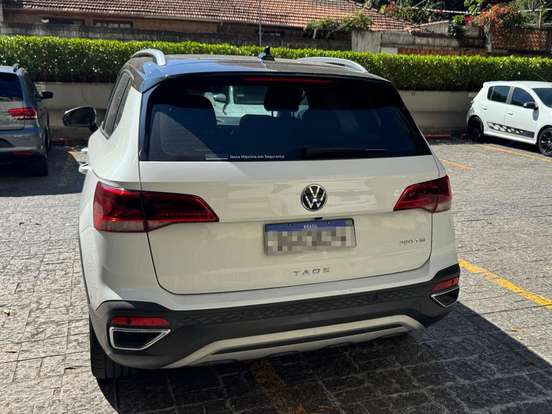 VOLKSWAGEN-TAOS-1.4 250 TSI TOTAL FLEX HIGHLINE AUTOMÁTICO VOLKSWAGEN-TAOS-2023