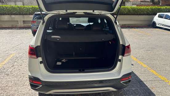 VOLKSWAGEN-TAOS-2023