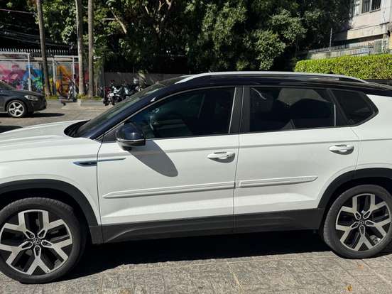 VOLKSWAGEN-TAOS-1.4 250 TSI TOTAL FLEX HIGHLINE AUTOMÁTICO VOLKSWAGEN-TAOS-2023