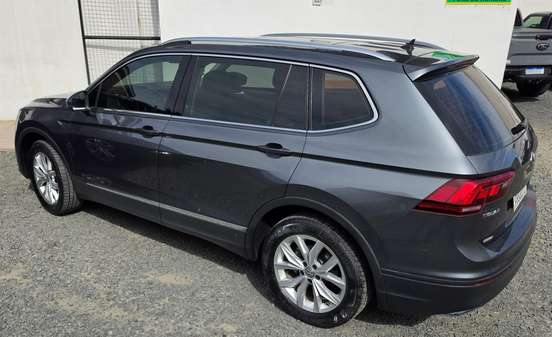 VOLKSWAGEN-TIGUAN-2019