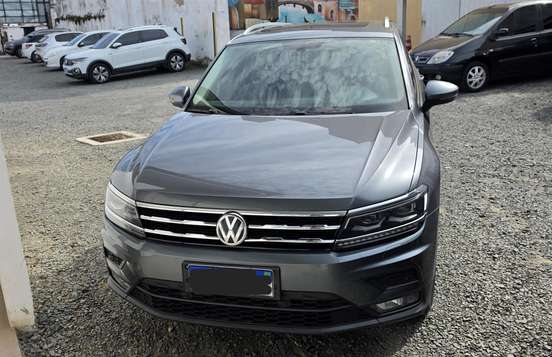 VOLKSWAGEN-TIGUAN-2019