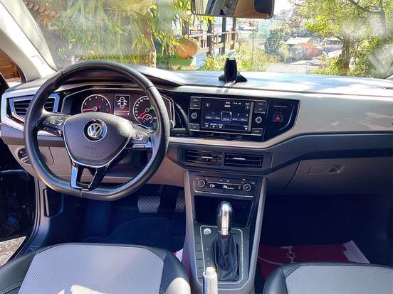 VOLKSWAGEN-VIRTUS-1.0 200 TSI HIGHLINE AUTOMÁTICO VOLKSWAGEN-VIRTUS-2019