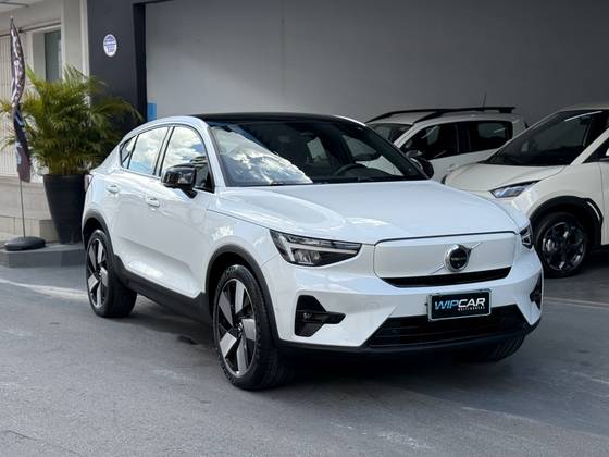 VOLVO C40 P8 RECHARGE TWIN ELECTRIC ULTIMATE AWD
