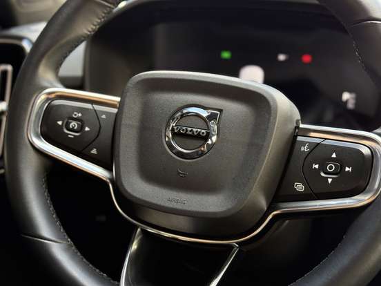 VOLVO-C40-P8 RECHARGE TWIN ELECTRIC ULTIMATE AWD VOLVO-C40-2022