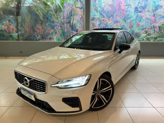 VOLVO S60 2.0 T8 R-DESIGN HÍBRIDO 4P AUTOMÁTICO