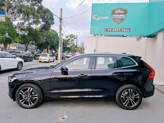 VOLVO XC60 2.0 T5 GASOLINA MOMENTUM AWD GEARTRONIC VOLVO XC60 2.0 T5 GASOLINA MOMENTUM AWD GEARTRONIC