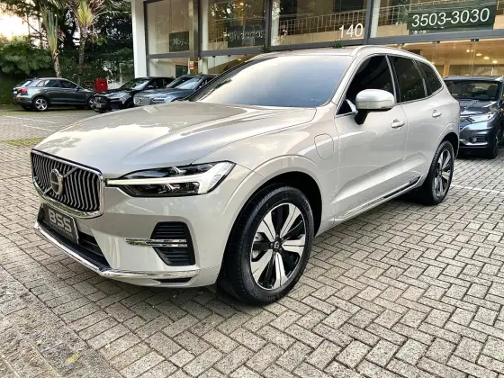 VOLVO XC60 2.0 T8 RECHARGE PLUS AWD GEARTRONIC VOLVO XC60 2.0 T8 RECHARGE PLUS AWD GEARTRONIC