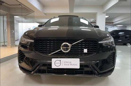 VOLVO-XC60-2023