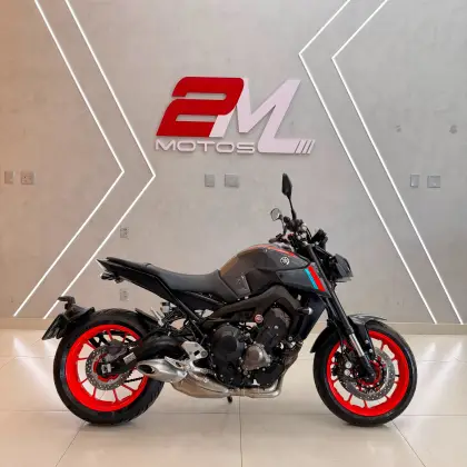 YAMAHA MT-09 YAMAHA MT-09