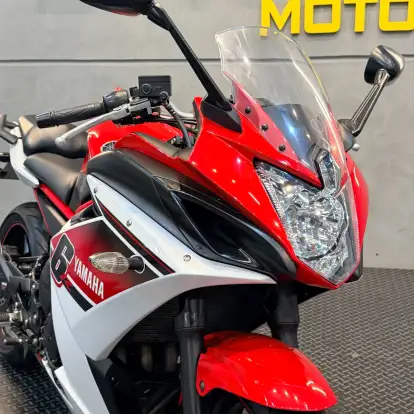 YAMAHA-XJ6 F-2014