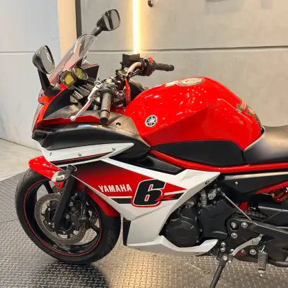 YAMAHA-XJ6 F-2014