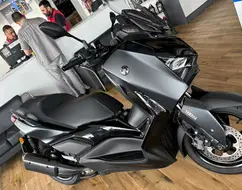 YAMAHA XMAX 250 CONNECTED ABS YAMAHA XMAX 250 CONNECTED ABS