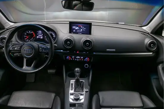 AUDI-A3-2019